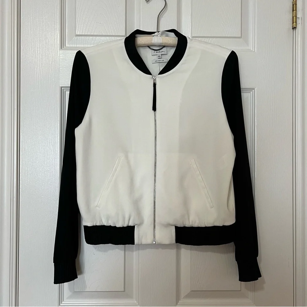 Aritzia Babaton Blouson Bomber Crepe Zip Up Jacket Black White - Size S - Picture 3 of 15